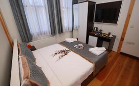 Grand Konak Otel Fatih  2*